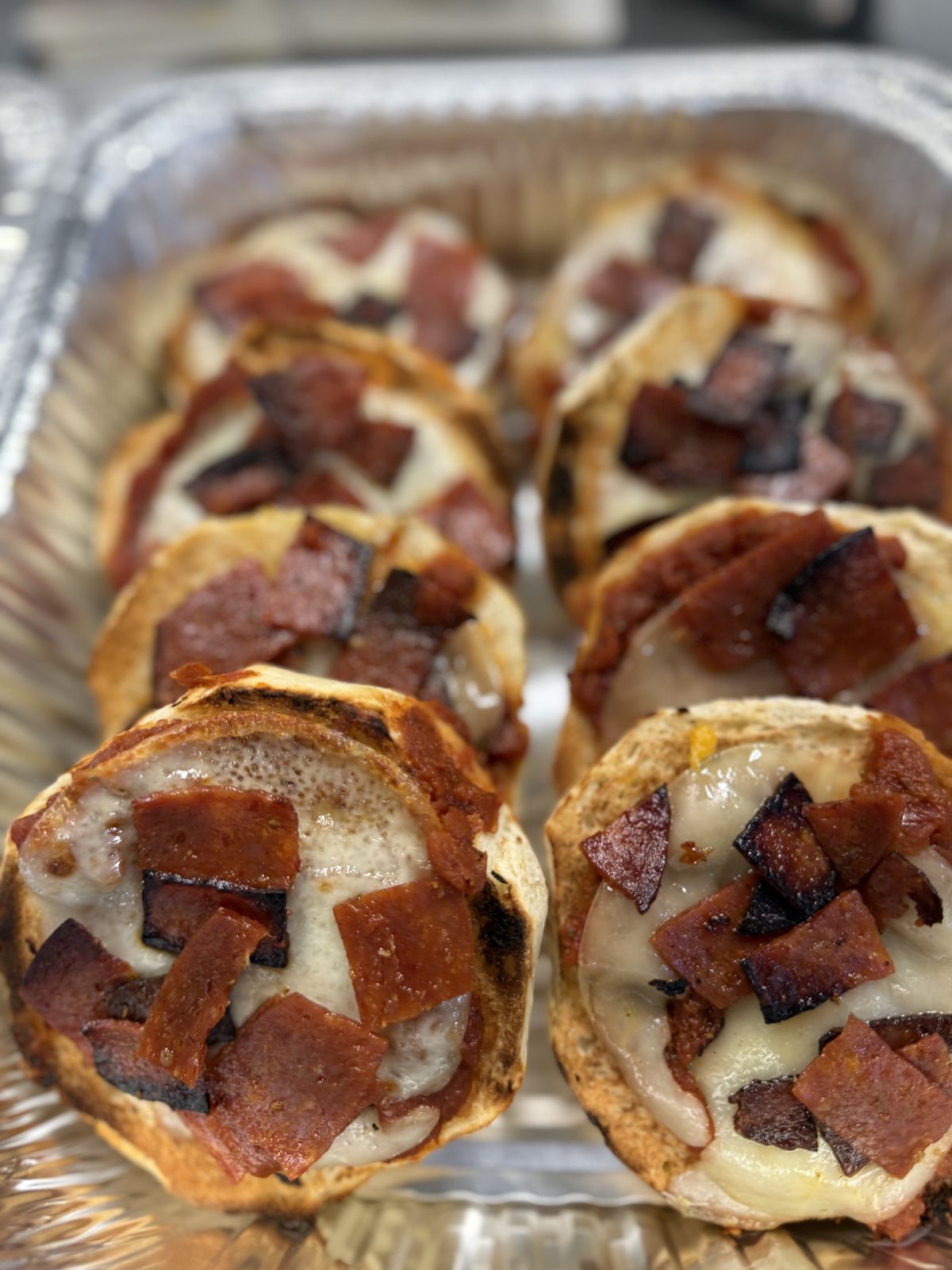 Mini pizza bagels