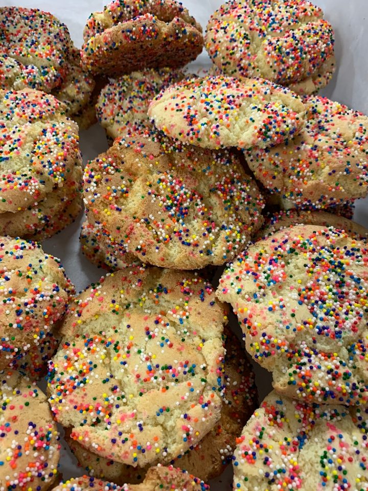 Sprinkle cookie platter